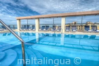 Hotel Alexandra zwembad op het dak, Malta