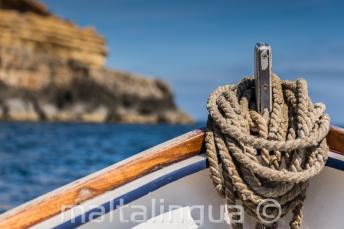 De boeg van een traditionele Maltese boot.