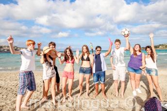 Studenten op het strand